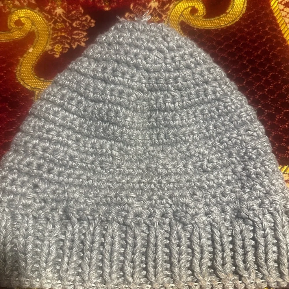 Prana light gray winter hat women‎